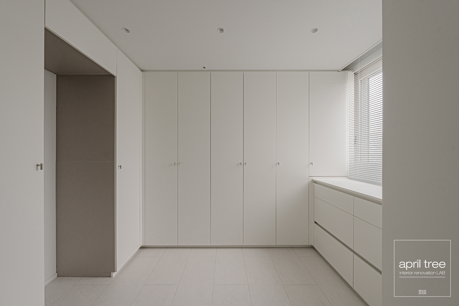 /user/a/apriltree/editor/2512/781c348637211479097c358b8cf92bba_1766981320_0997.jpg 이미지크게보기